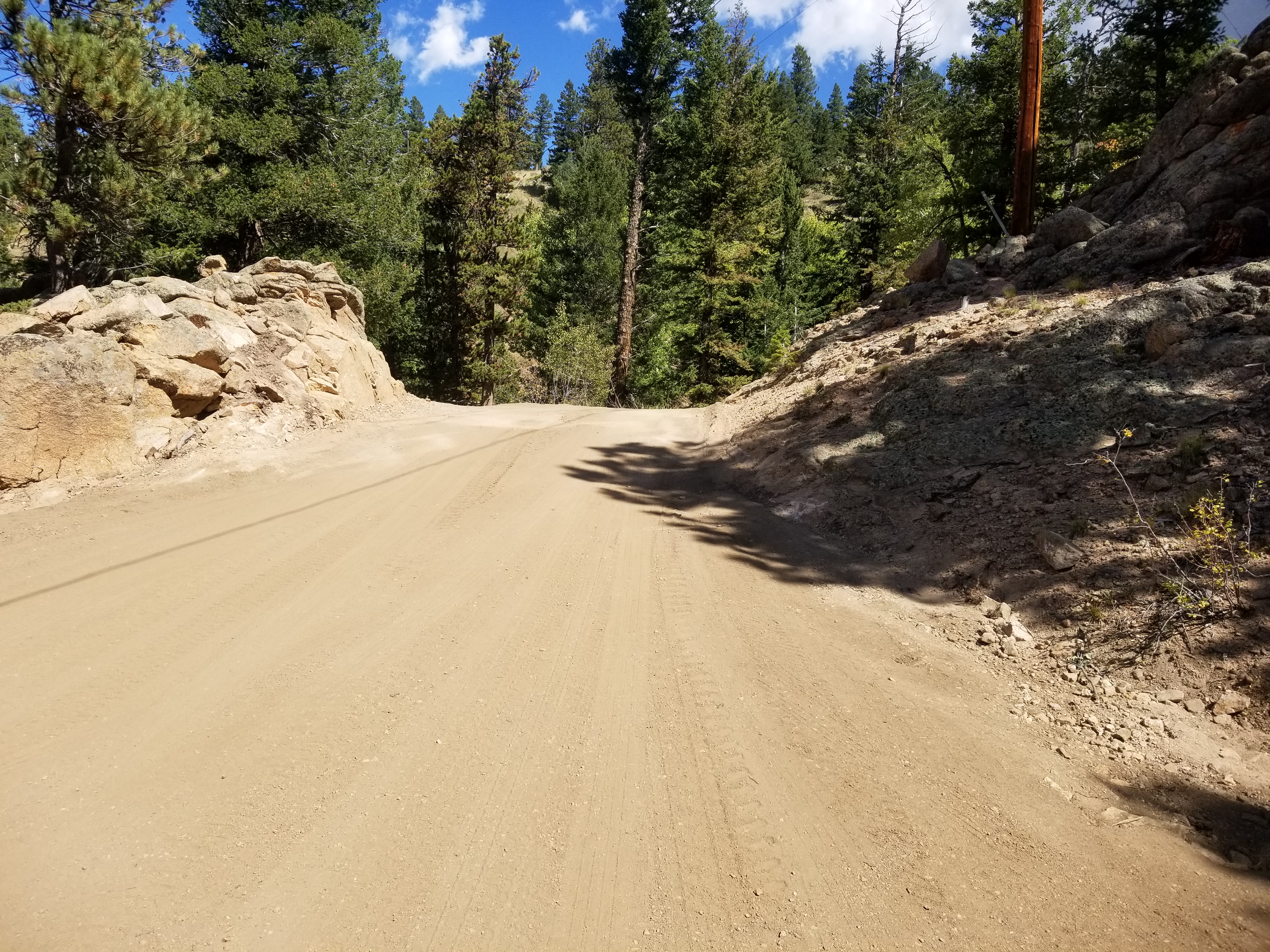 Image Gravel Road in a PID