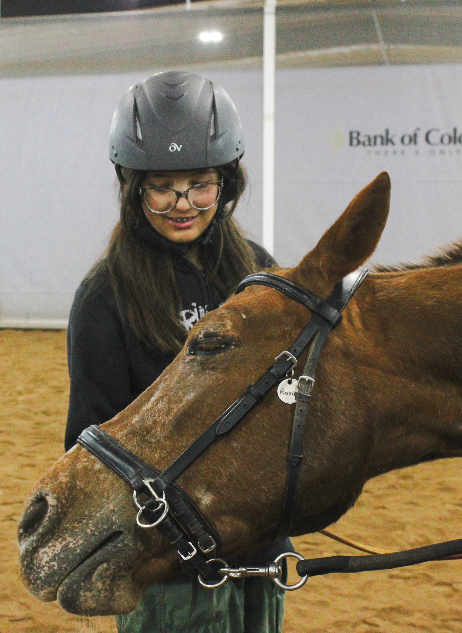 Image Cora Peterson and her horse bond during a Hearts & Horses Changing Leads session in October 2025.